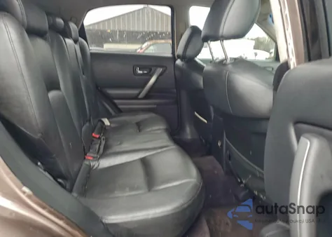 2006 Infiniti Fx35 z USA, uszkodzony, nr VIN JNRAS08U06X106549